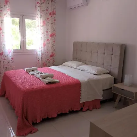 Marion House Holiday home *